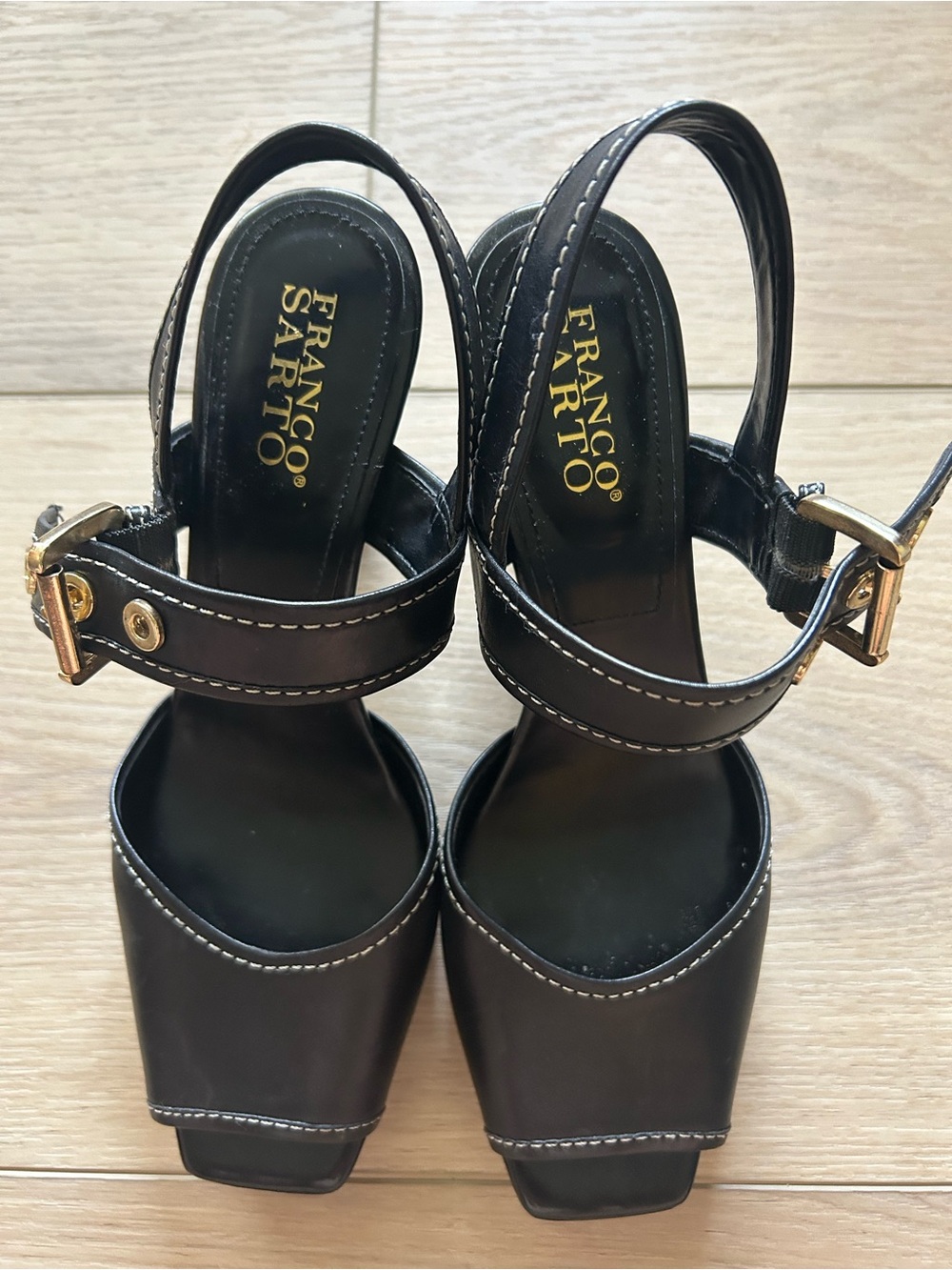 Franco Sarto L-Domare Black Leather Gold Accent S square Toe Heels 7.5 - Picture 7 of 8